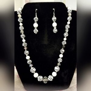NWT 2 PC Handcrafted Zebra Print Jewelry